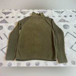 Banana republic sweater (men, small)